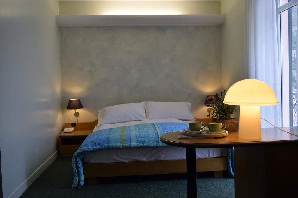 Hotel La Villa Граведона Экстерьер фото